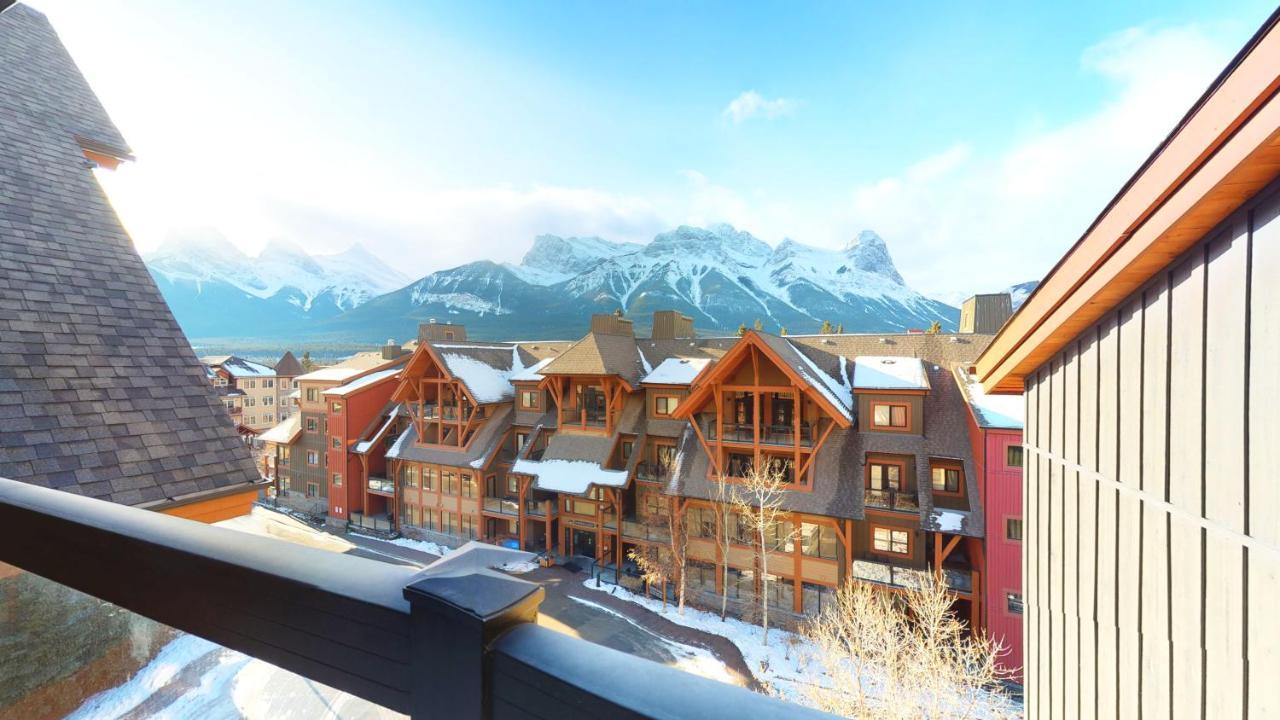 Hotel Spectacular Penthouse With Amazing Views, Indoor Pool And Hot Tub à Canmore Extérieur photo