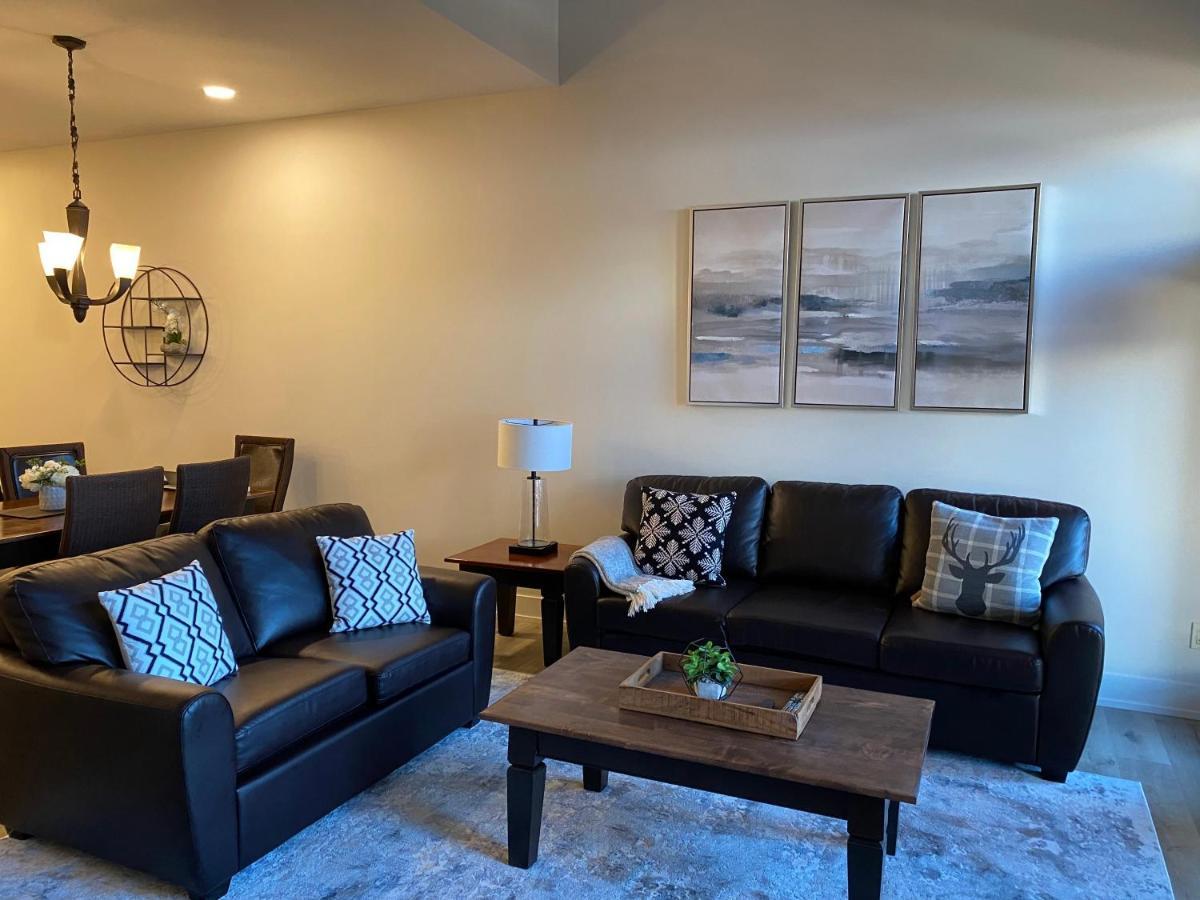Hotel Spectacular Penthouse With Amazing Views, Indoor Pool And Hot Tub à Canmore Extérieur photo